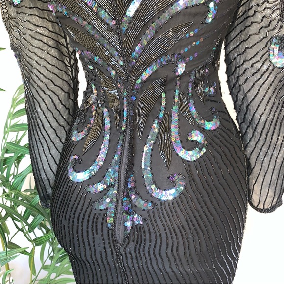 w o w :: Vintage Glamorous Fitted Sequin Beaded Gatsby Dress - Picture 14 of 16